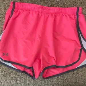Size large underarmour lined exercise shorts